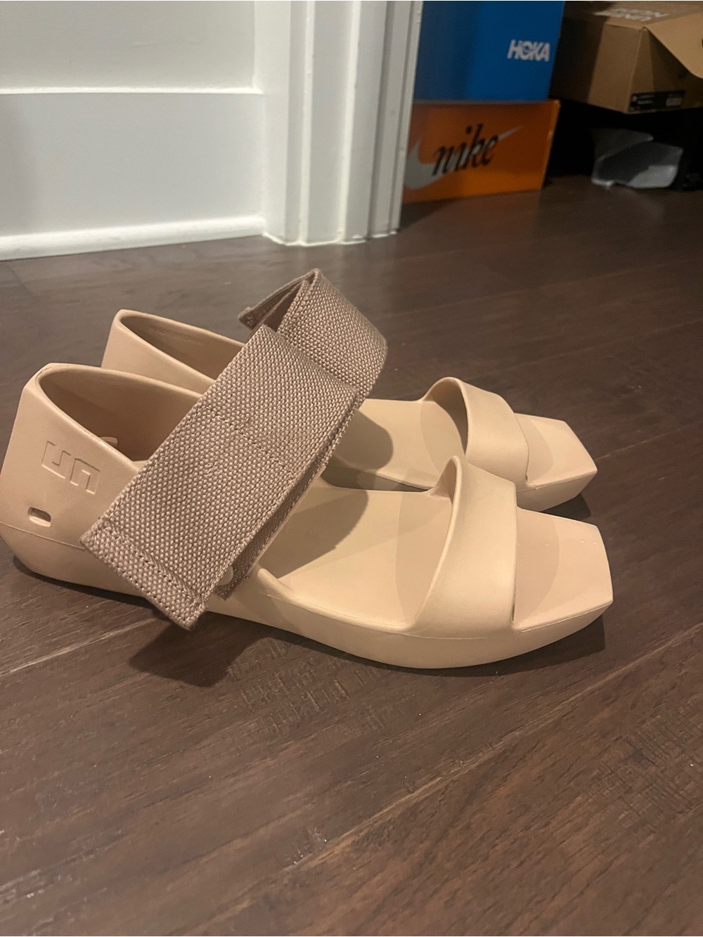 United Nude Hybrid Jane Lo Beige Platform Sandals with Wide Textile Strap